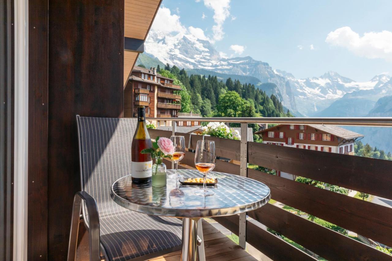 Alpenkraeuter Baeren Wengen