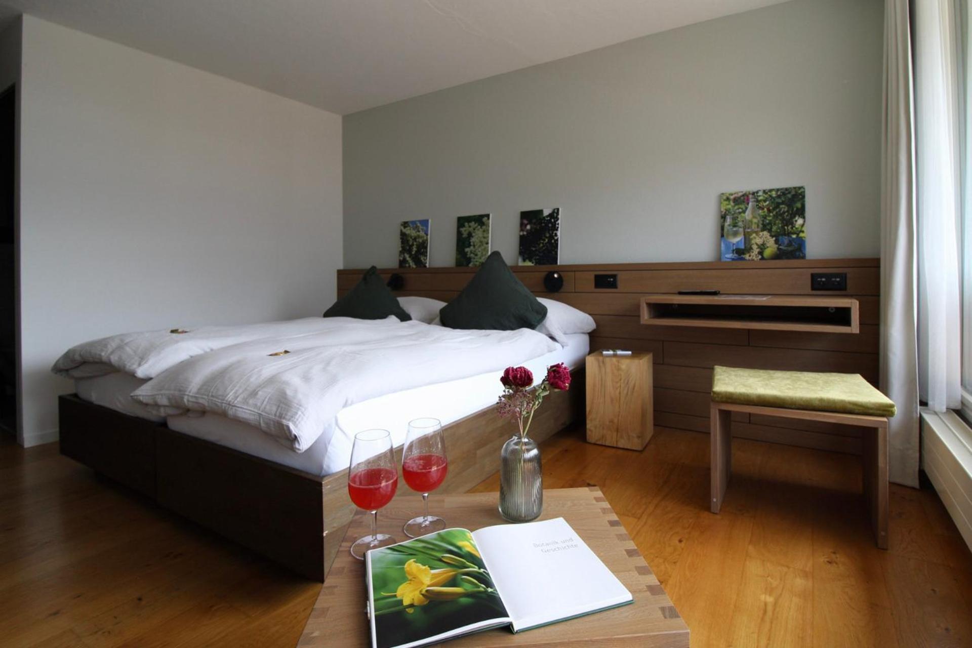 Alpenkraeuter Baeren Hotel