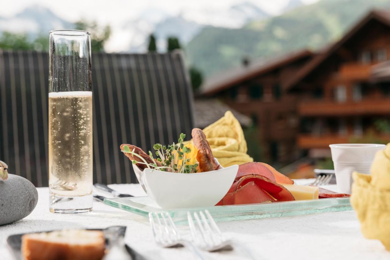 Alpenkraeuter Baeren Hotel Wengen