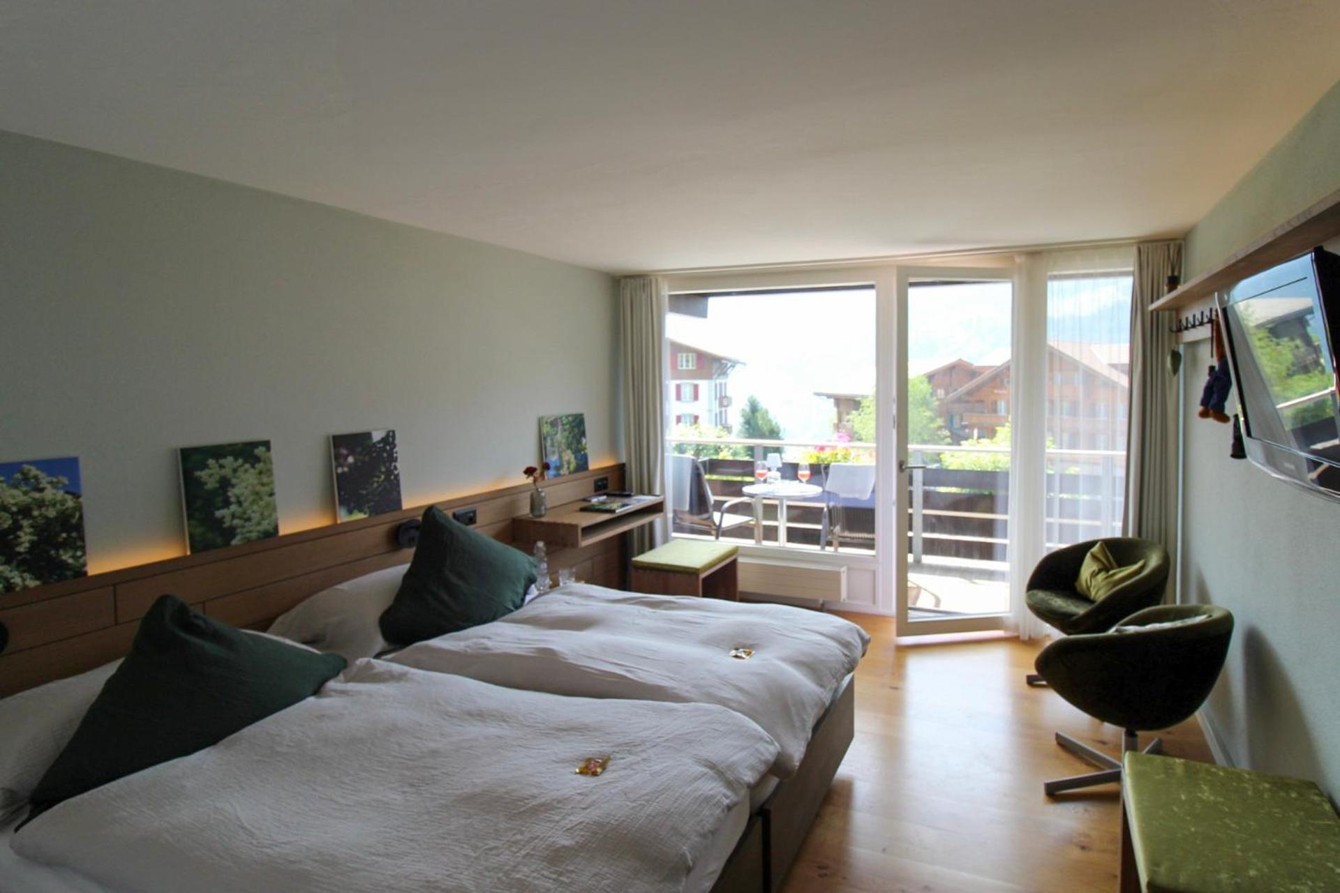 Hotel Alpenkraeuter Baeren Wengen